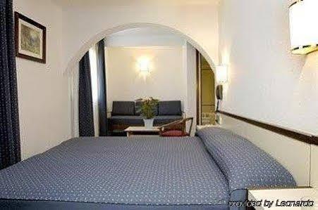 Acta Florida Hotel